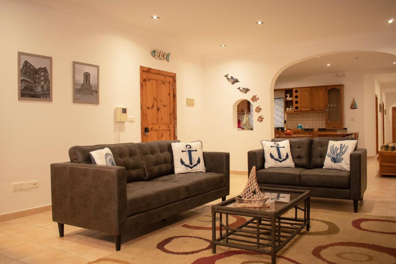 Spacious 3 Bedroom Apartment In Marsascala Marsaskala Exterior photo